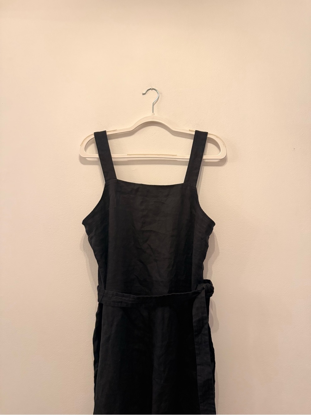 Everlane Black Linen-Strap Jumpsuit with Waist Tie - Picture 2 of 8